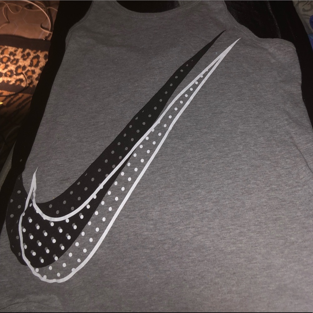 Women xs Nike tank